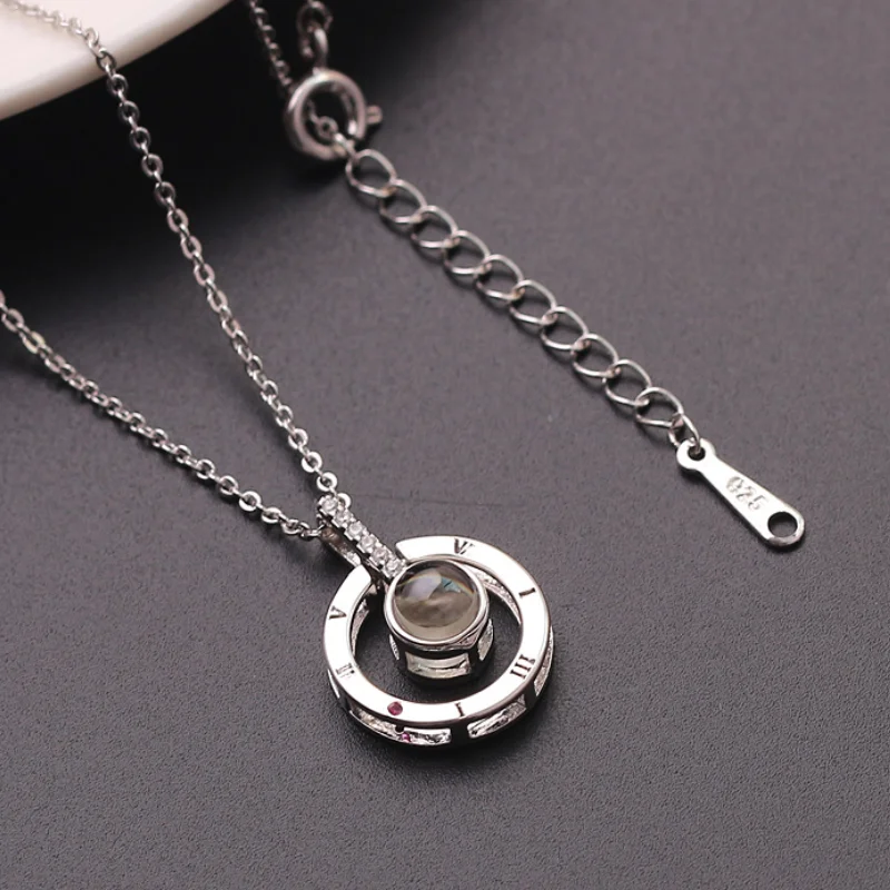 Ожерелье из розового золота и серебра с подвеской проекция от кулона I love you на 100