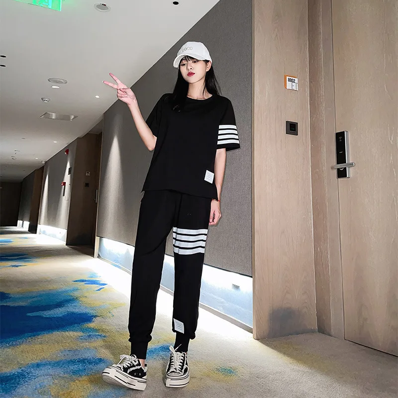 

Костюм спортивный Мужской Хлопковый в полоску, футболка с короткими рукавами, свободные спортивные штаны-султанки, футболка-карго, комплек...