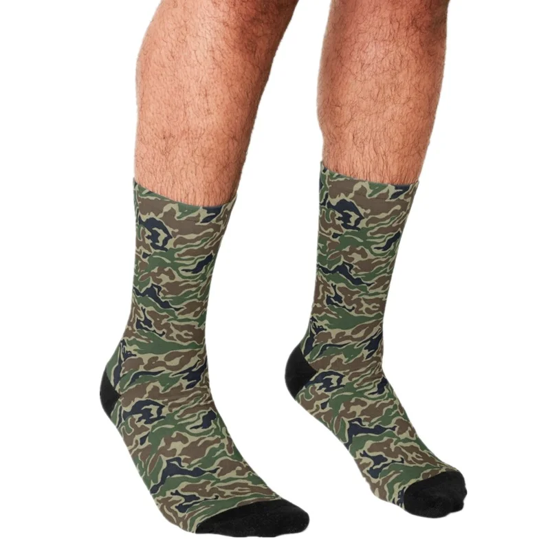 

2021 Funny Men's socks Woodland Camo forest Pattern Printed hip hop Men Happy Socks cute boys street style Crazy Socks for men