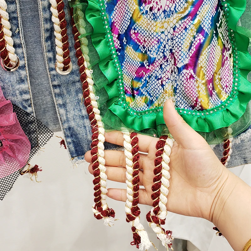 Женская джинсовая куртка-бомбер в уличном стиле на осень | одежда