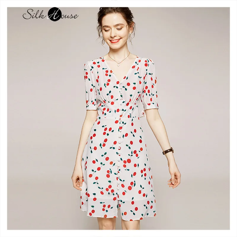 

2021 Fashionable Women Summer New Mulberry Silk Cherry Print V-neck 5-sleeve Silk Dress Women's Popular Party Dress
