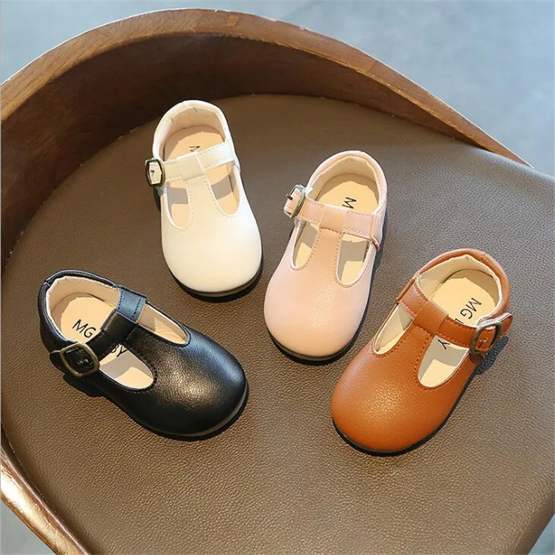 2021 модные кожаные туфли для малышей детская обувь на плоской подошве девочек