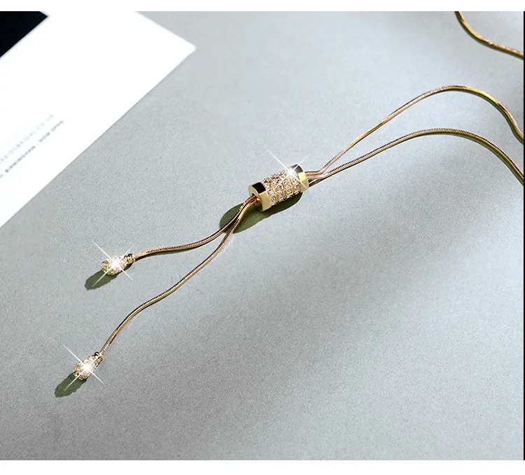 

Sweater chain long joker clothes pendant accessories necklace female Korea autumn and winter fashion atmosphere ornaments