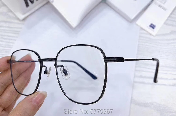 

Eyewear & Accessories