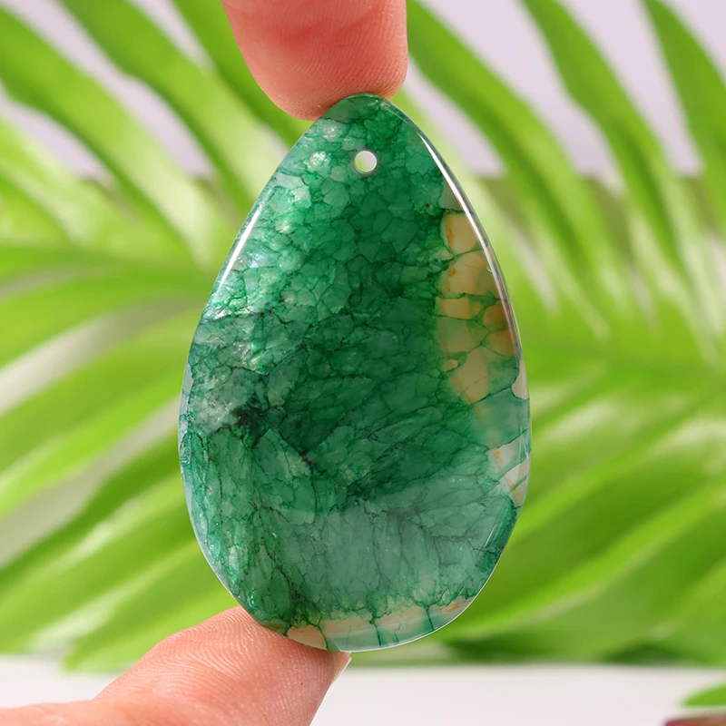 

2021 Trendy Green Natural Crystal Body Agates Multiple Size Shape Pendants And Necklaces Stone 1Pcs Charms For Jewelry Making