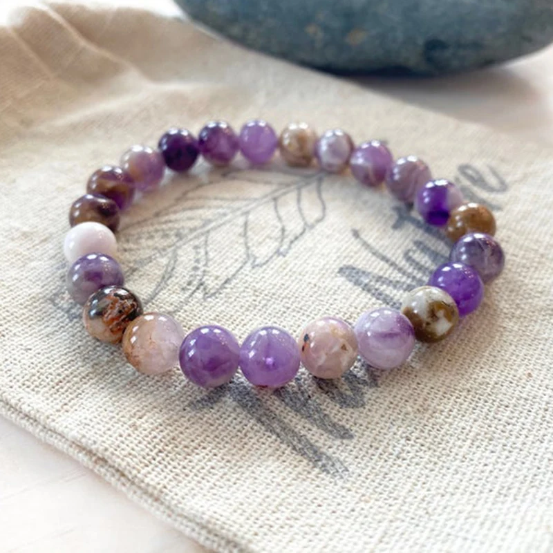 Женский эластичный браслет с цветами аметистами страхами и подтягивающими