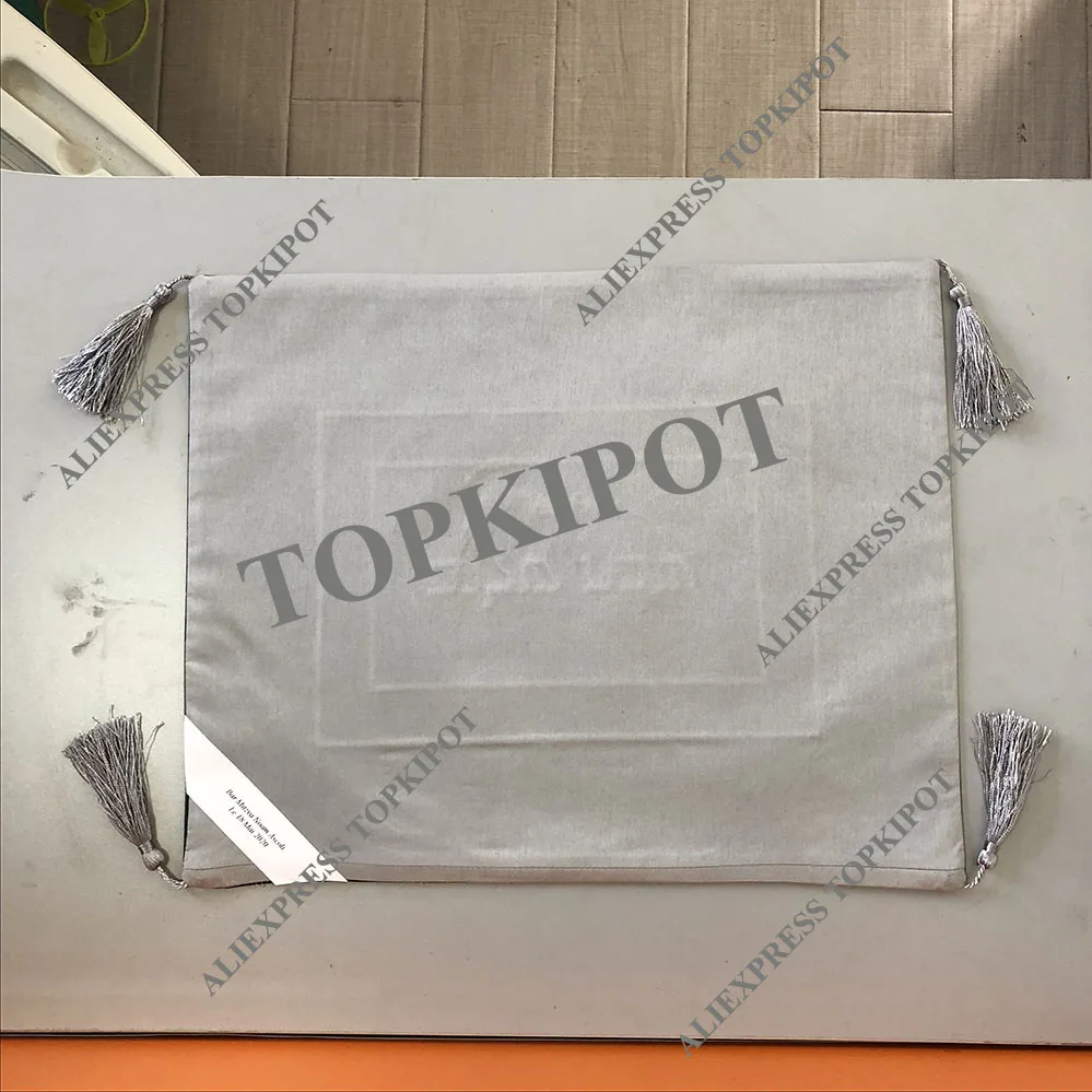Темно-серые льняные Чехлы для хлеба с белой вышивкой логотипа