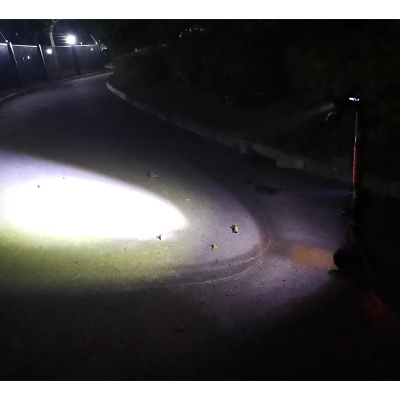 

Electric Scooter LED Headlight USB Rechargeable Fog Lamp for Xiaomi M365 Pro T6 Spotlight, 1200MAh