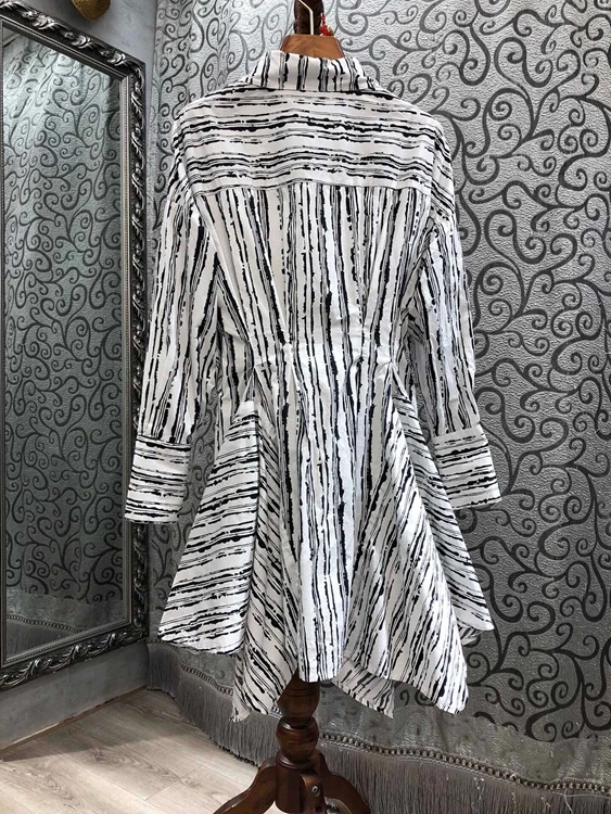 

2020 autumn and winter new fashion women's lapel striped decorative buckle belt waist long-sleeved A-line dress 1219