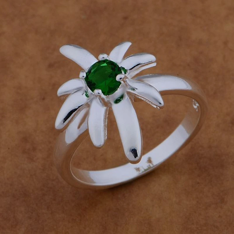 

New ladies popular silver 925 ring necklace jewelry set European and American chrysanthemum diamond set wholesale No. 8 ring