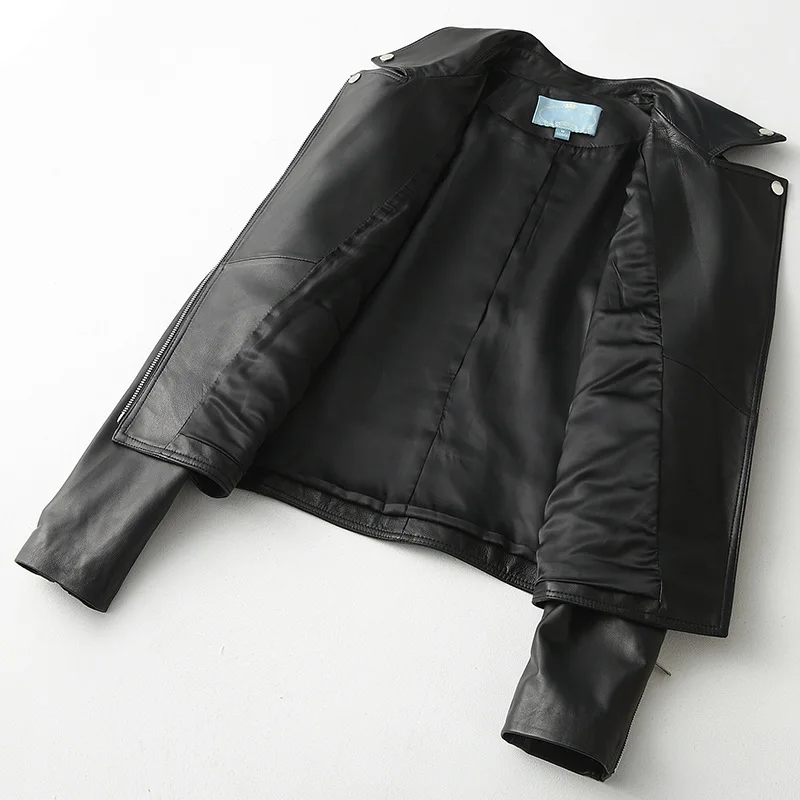 2021 Spring Black Genuine Leather Short Sheepskin Turn Down Collar Long Sleeves Zipper Slim Motorcycle Leather Jacket for Women