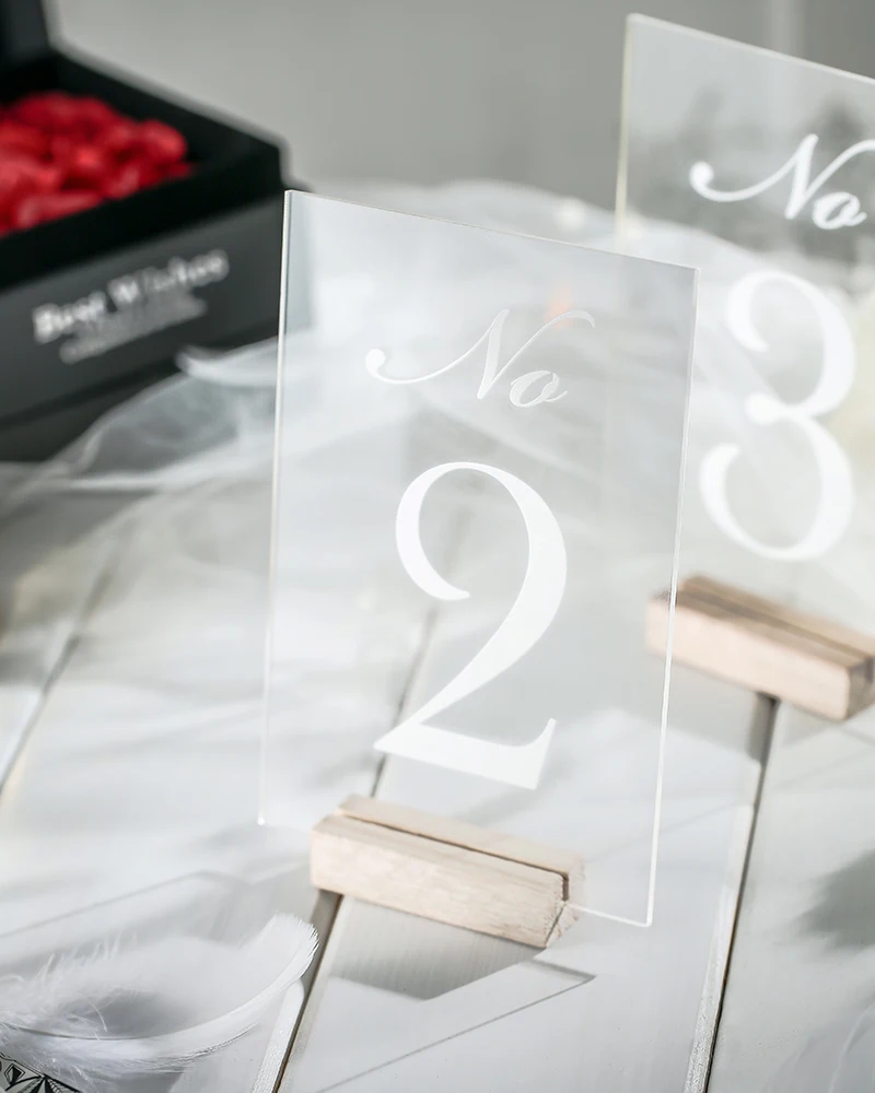 Номера свадебных столов с деревянным держателем персонализированная прозрачная