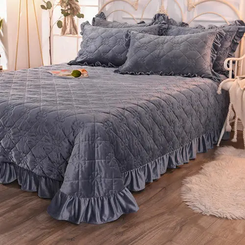 3 new Warming and Thickening Crystal Velvet Bedspread Fitted Sheet Pillowcases 2/3pcs Pure color Quilting Bedding - Цвет: 3