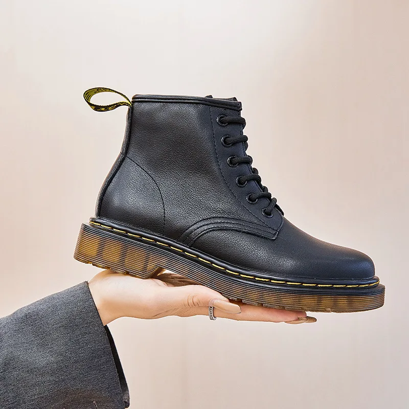 

First Layer Cowhide Martin Boots Women 2021 New Leather Autumn and Winter Flat Bottom Couple Locomotive Ankle Boots Shoes