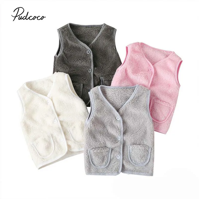 Жилет детский демисезонный из искусственного меха без рукавов и с