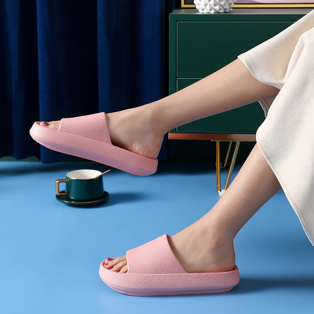 Platform Slipper Thickened Non-slip Sandals Thick Sole House Slippers Bathroom Footwear Summer Beach Sandal Slipper