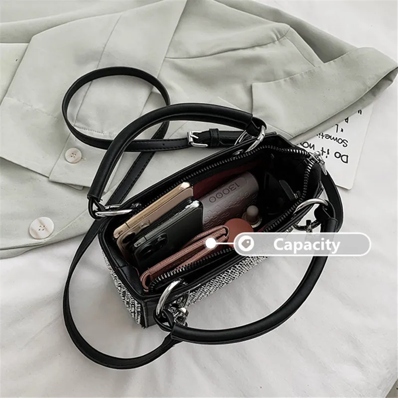 

TOYOOSKY Luxury Brand Tote Bag 2020 Fashion New High Quality PU Leather Women's Designer Handbag Rivet Design Small Shoulder Bag