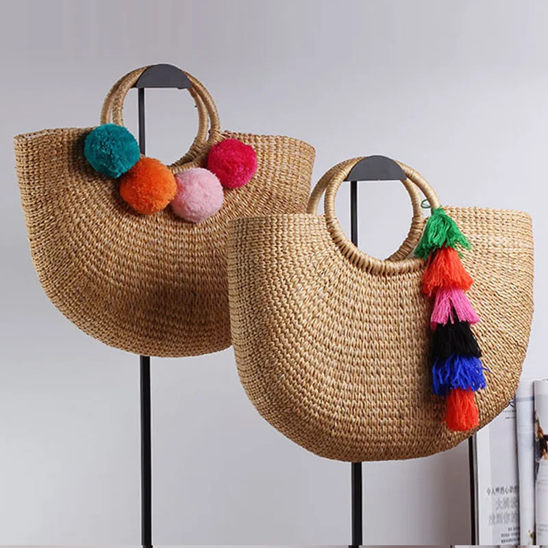 

2020 new high quality tassel Rattan Bag beach bag straw totes bag bucket summer bags with tassels women handbag braided