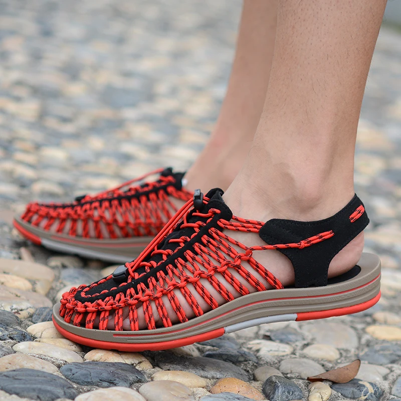 

2021 Fashion Trend Mens Sandals Summer Casual Shoes Weaving Design Breathable Hollow Out Beach Big Size Sandals for Male 38-48