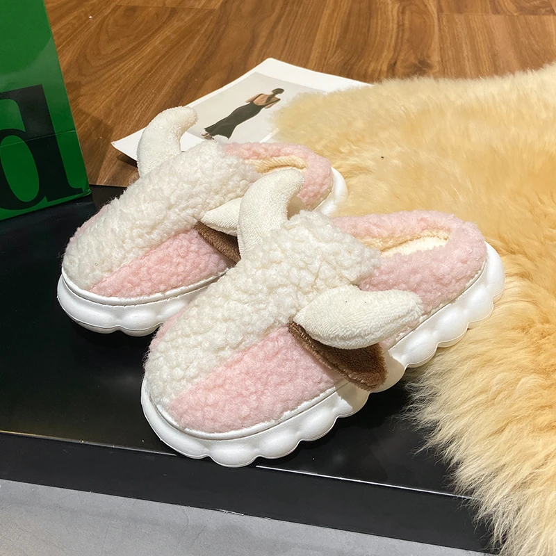 

Женские зимние домашние тапочки, унисекс, обувь на платформе с героями мультфильмов, нескользящая, мягкая, теплые домашние тапочки, для дома...