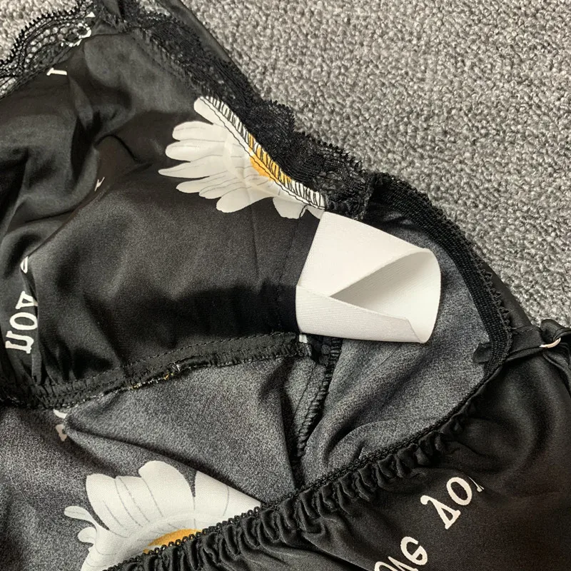 

Black Print Flower Pajamas Suit 2021 Summer New Lady Homewear Intimate Lingerie Nightwear Casual 2PCS Pyjamas SATIN Nightgown