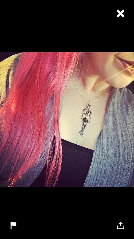 

Creative Vintage Mermaid Body Skull Skeleton Shaped Keychain Bags and car key pendants Holloween Necklaces & Pendants Keyring