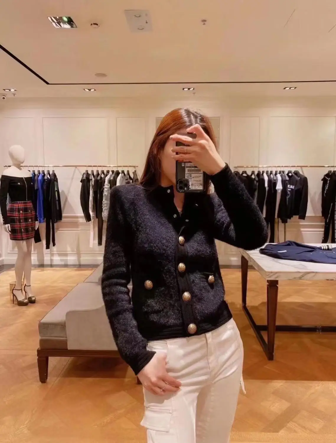 

Autumn 2020 new women's Mink cashmere Jacket cardigan The blend has a soft and soft feel Short version Modern and fashionable
