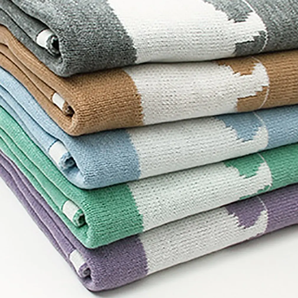 Одеяло вязаное для новорожденных с принтом слона из мультфильма |