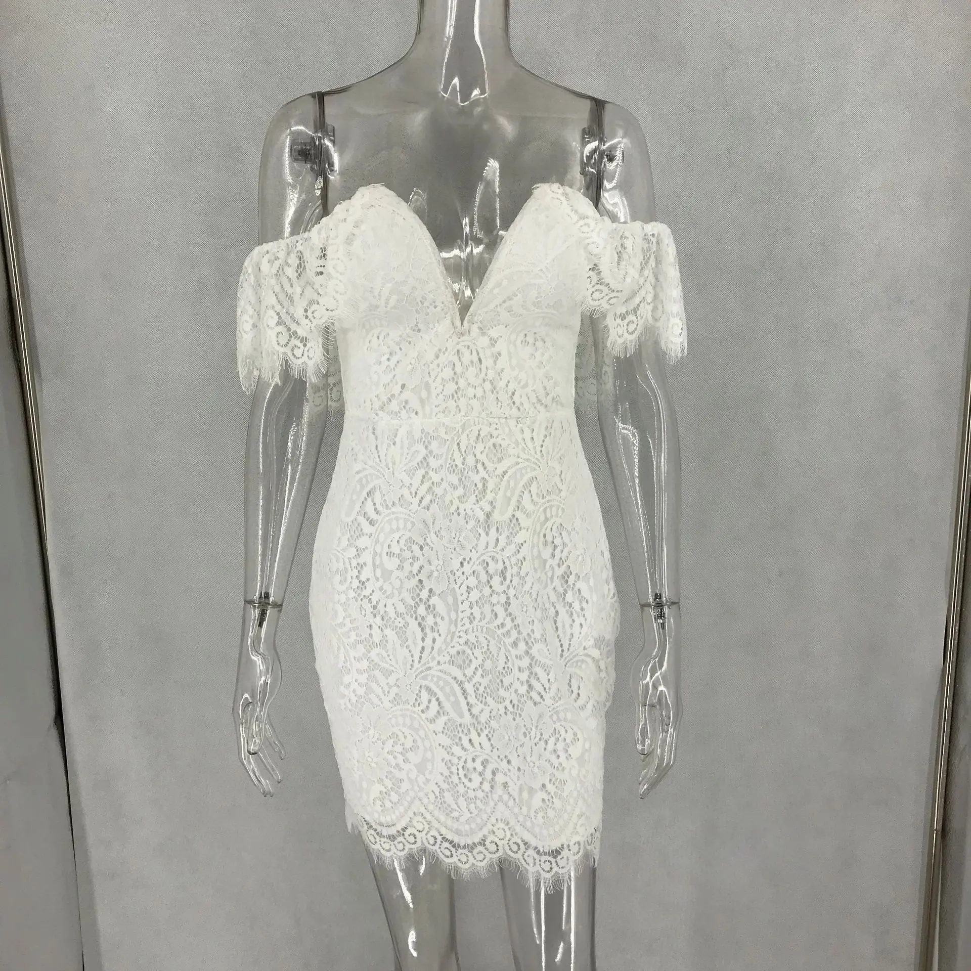

MSXU 2020 White Sexy Nightclub Slim Slimming Lace Bag Hip Low-cut Dress