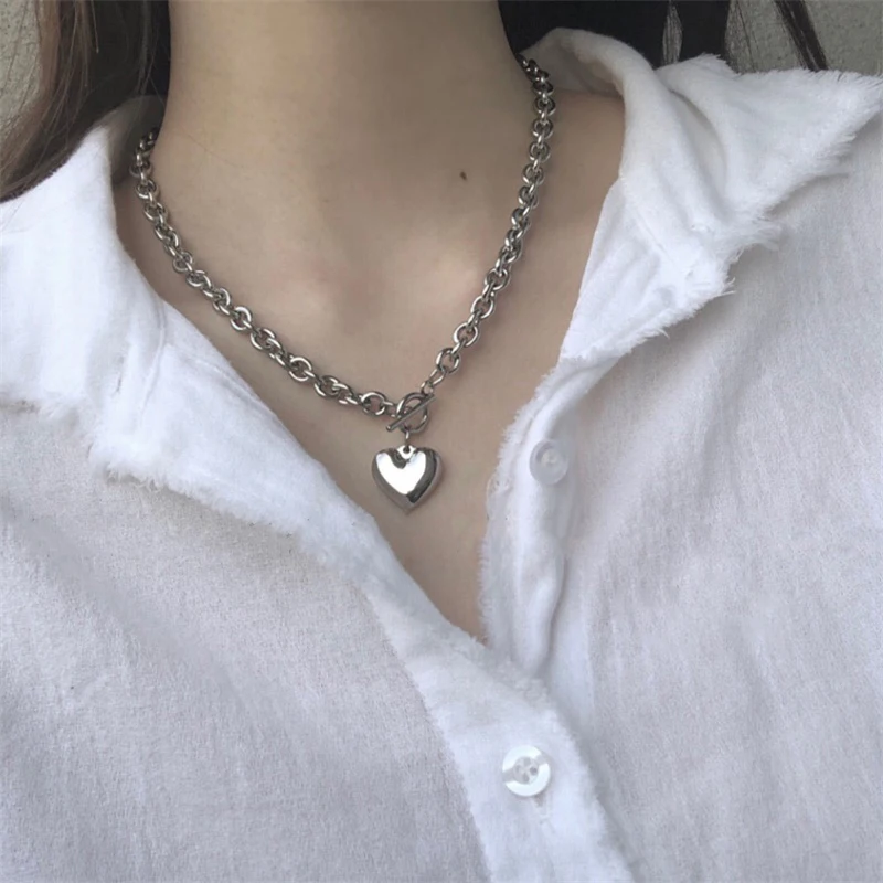 

2021 Punk Silver Color Big Heart Clavicle Necklace Fashion Women OT Buckle Thick Chain Pendant Necklace Metal Chain Jewelry Gift