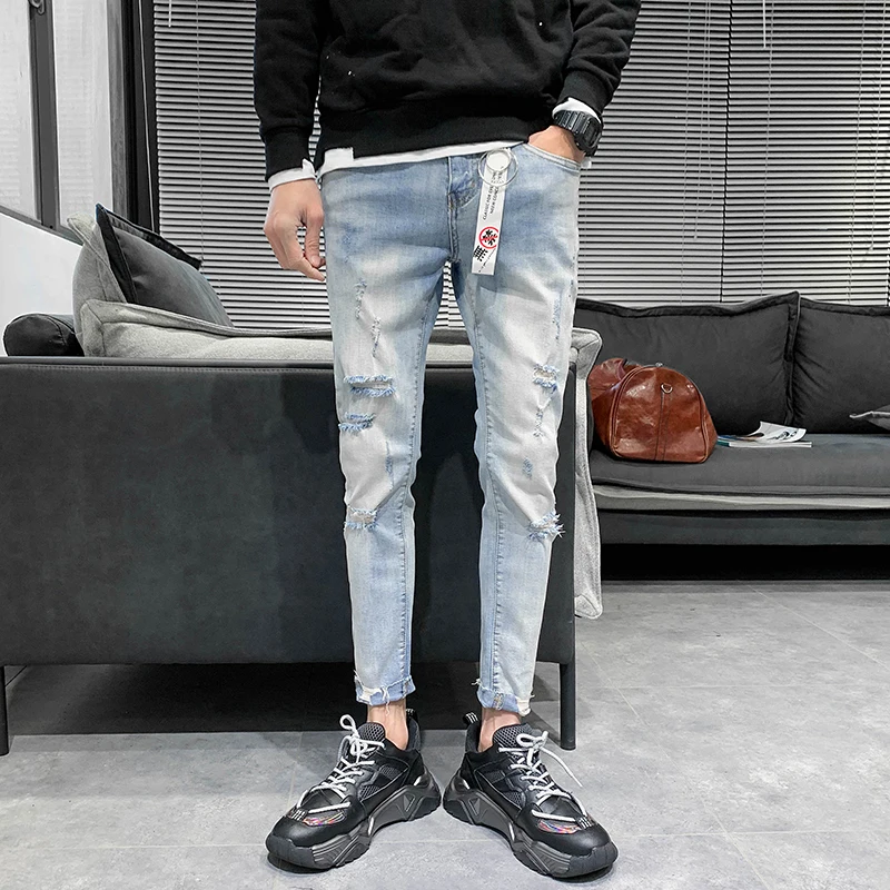 Мода 2020 Весна Новые рваные джинсы для мужчин корейские Эластичные зауженные