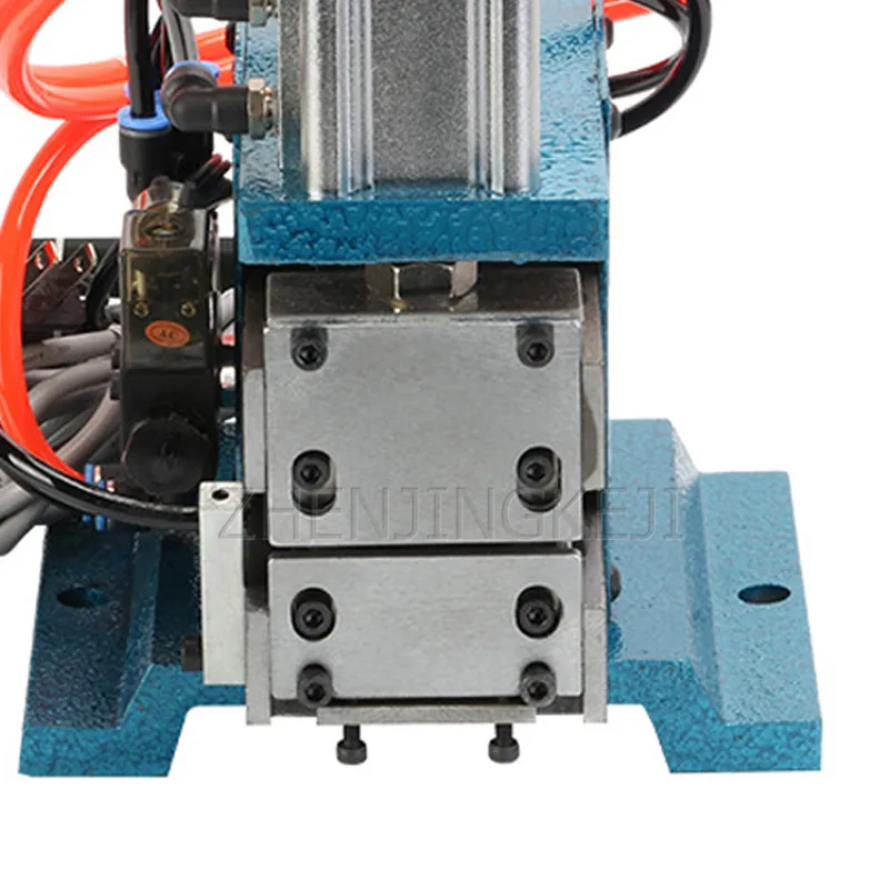 Вертикальная пневматическая машина для зачистки устройство очистки коротких и