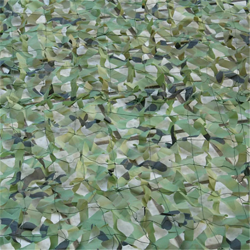 

Солнцезащитный козырек с двухслойной сеткой для защиты от летательных аппаратов