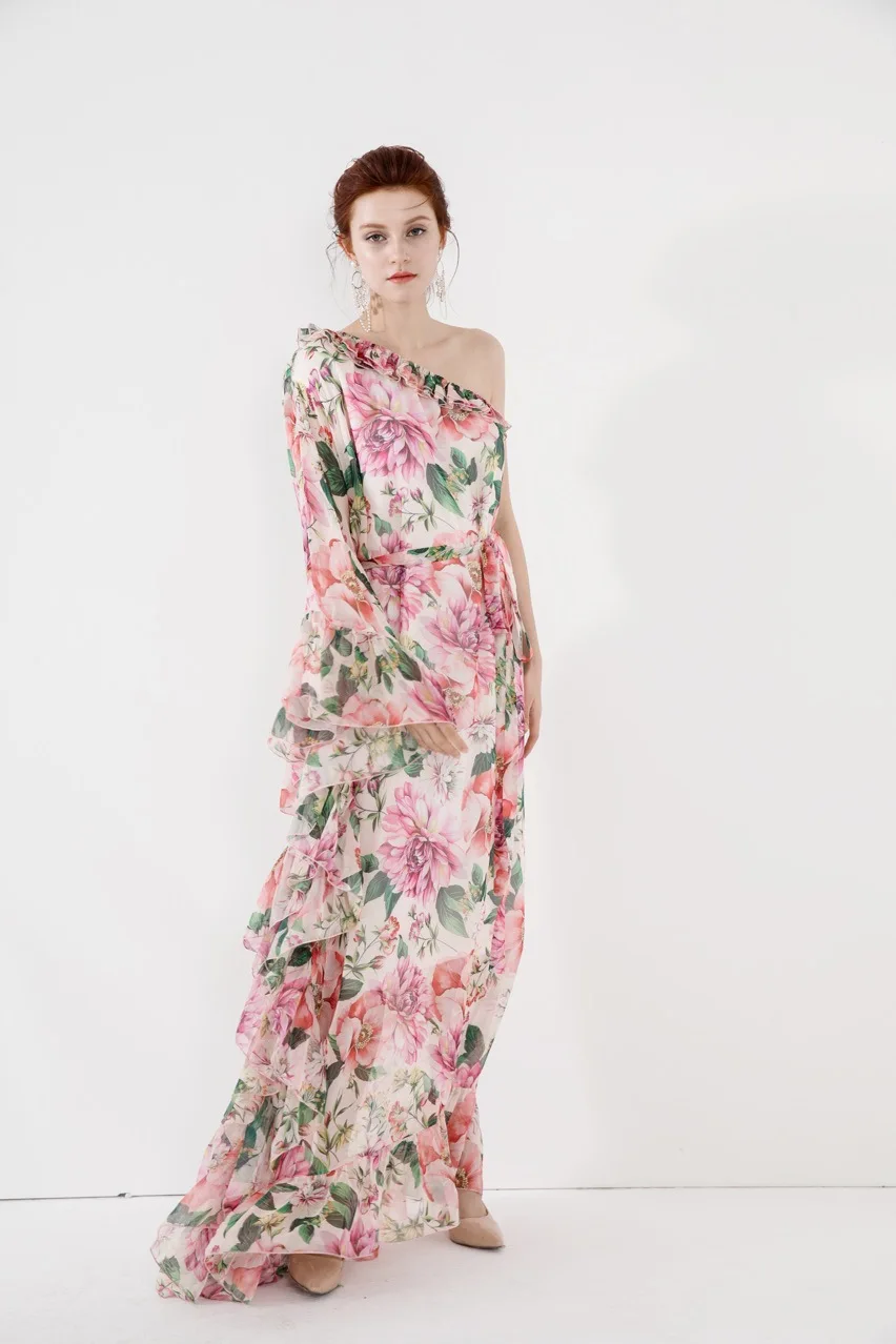 Женское модельное платье макси дизайнерское длинное на одно плечо с цветочным