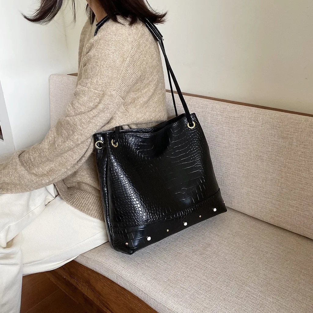 

Maison Fabre 2019 New Fashion Women's 2019 New Wild Large Capacity Messenger Bag Leather Fashion Shoulder Bag Mobile Phone Bag