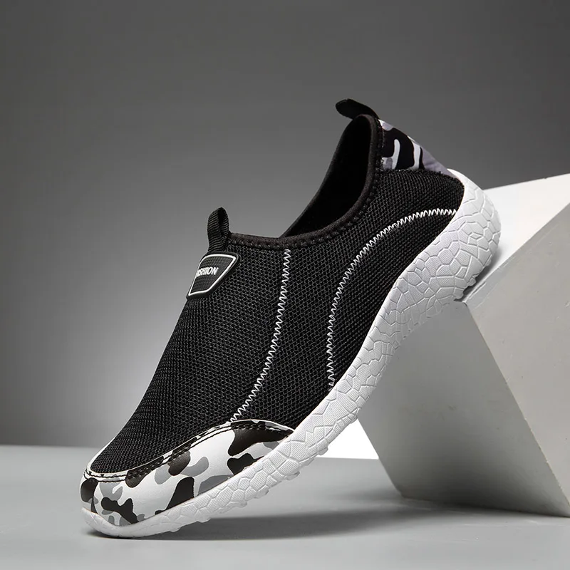 Мужская повседневная обувь летняя дышащая легкая недорогая унисекс модная без