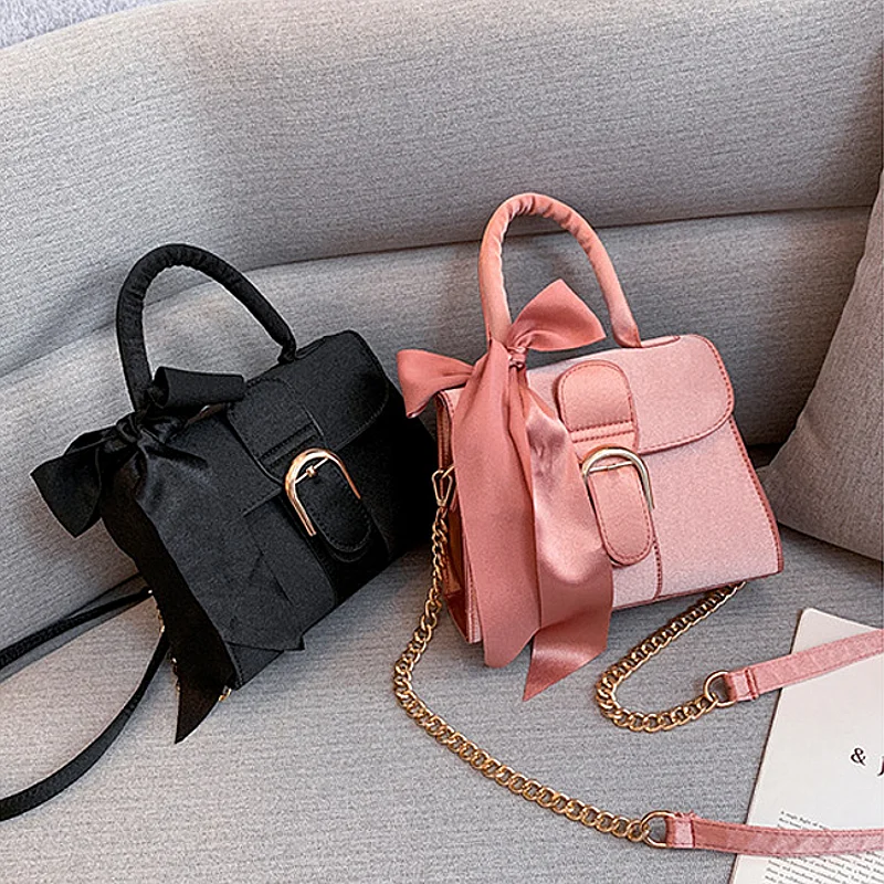 

Decoration Crossbody Bag Women Ladies Trapeze Handbag with Bow Shoulder Luxury Bags Metal Chains Sling Women Hand Bags SA038