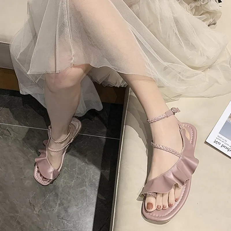 

Beige Heeled Sandals Low-Heeled Shoes With Strap All-Match Open Toe 2021 Women's Black Low-heeled Flat Fashion Clear Buckle Girl