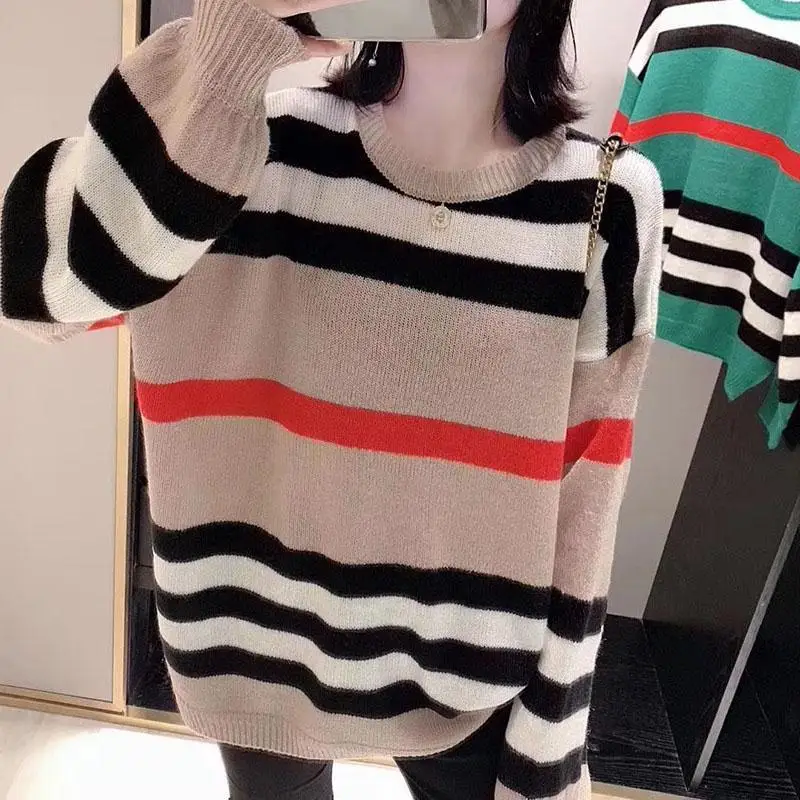 

Autumn and winter new large size loose 200kg Pullover Sweater for girls