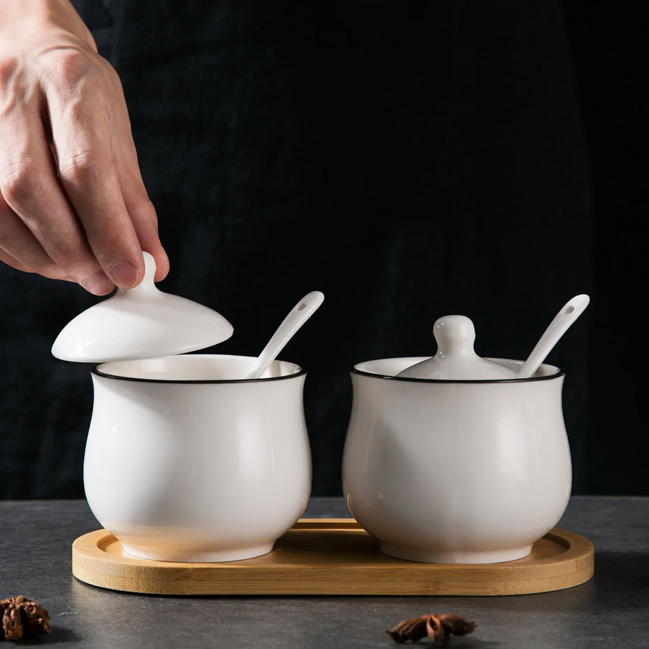 Контейнер для специй с ложкой 2 шт./компл.|Солонки и тара хранения| |