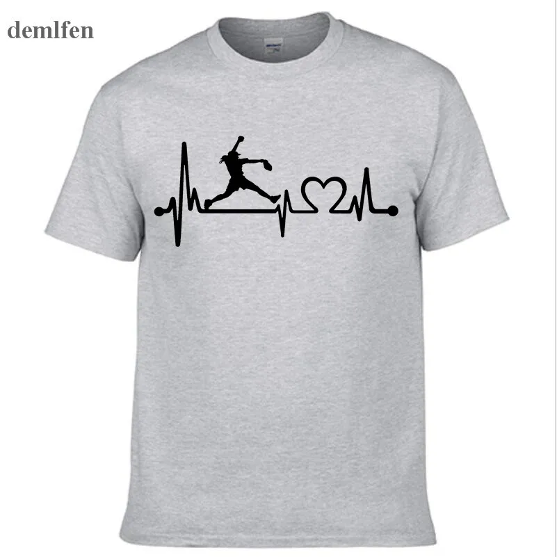 Модная новинка стильная футболка крутая интересная для девушек с софтболом