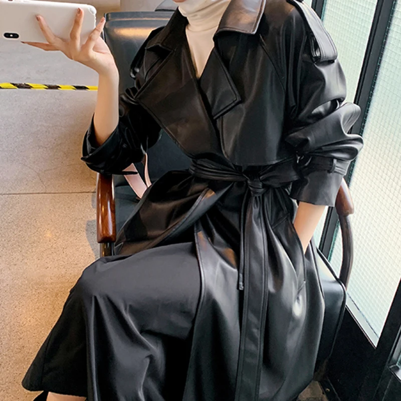 

SISPELL Black Pu Trench For Women Lapel Long Sleeve High Waist Lace Up Loose Plus Size Pockets Streetwear Coats Female 2020 Tide