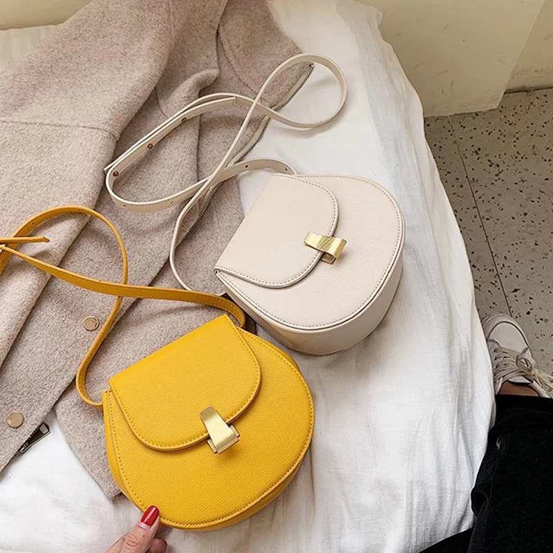 

[EAM] Women New Brief Vintage Saddle PU Leather Flap Personality All-match Crossbody Shoulder Bag Fashion Tide 2021 18A3240