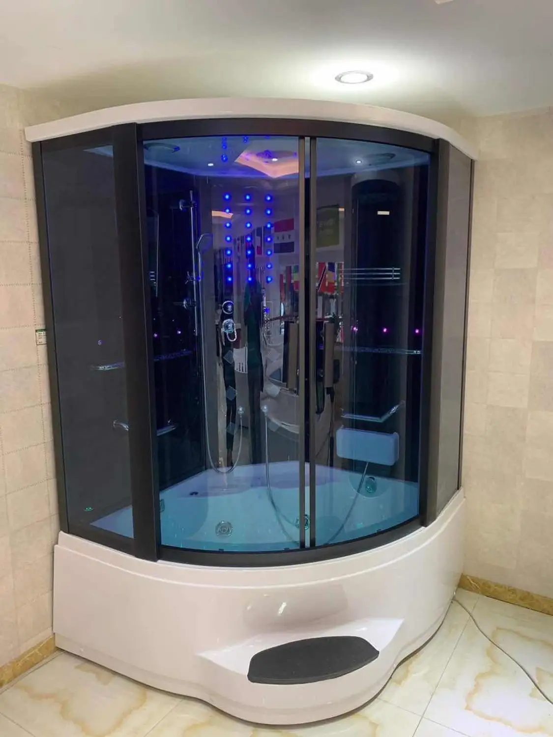 1350X1350X2200mm Ванная комната настенный угловой шкаф Паровая душевая кабина