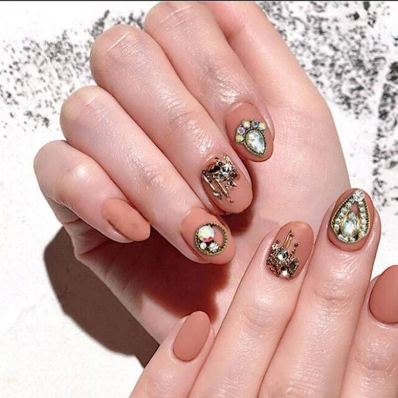 3D очаровательные украшения Стразы из сплава для дизайна ногтей флакон духов