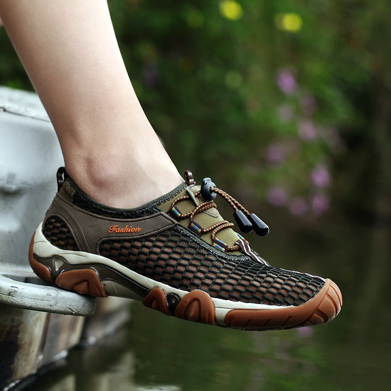 

2020 Summer Breathable Men Hiking Shoes Outdoor Mesh Sneakers Climbing Trekking Shoes Man Sandals Quick-dry Sport Water Shoes