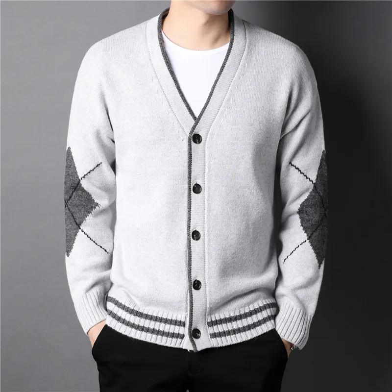

2021 Men's Autumn and Winter New V-neck Polygon Jacquard Knitted Sweater Youth Casual Sweater