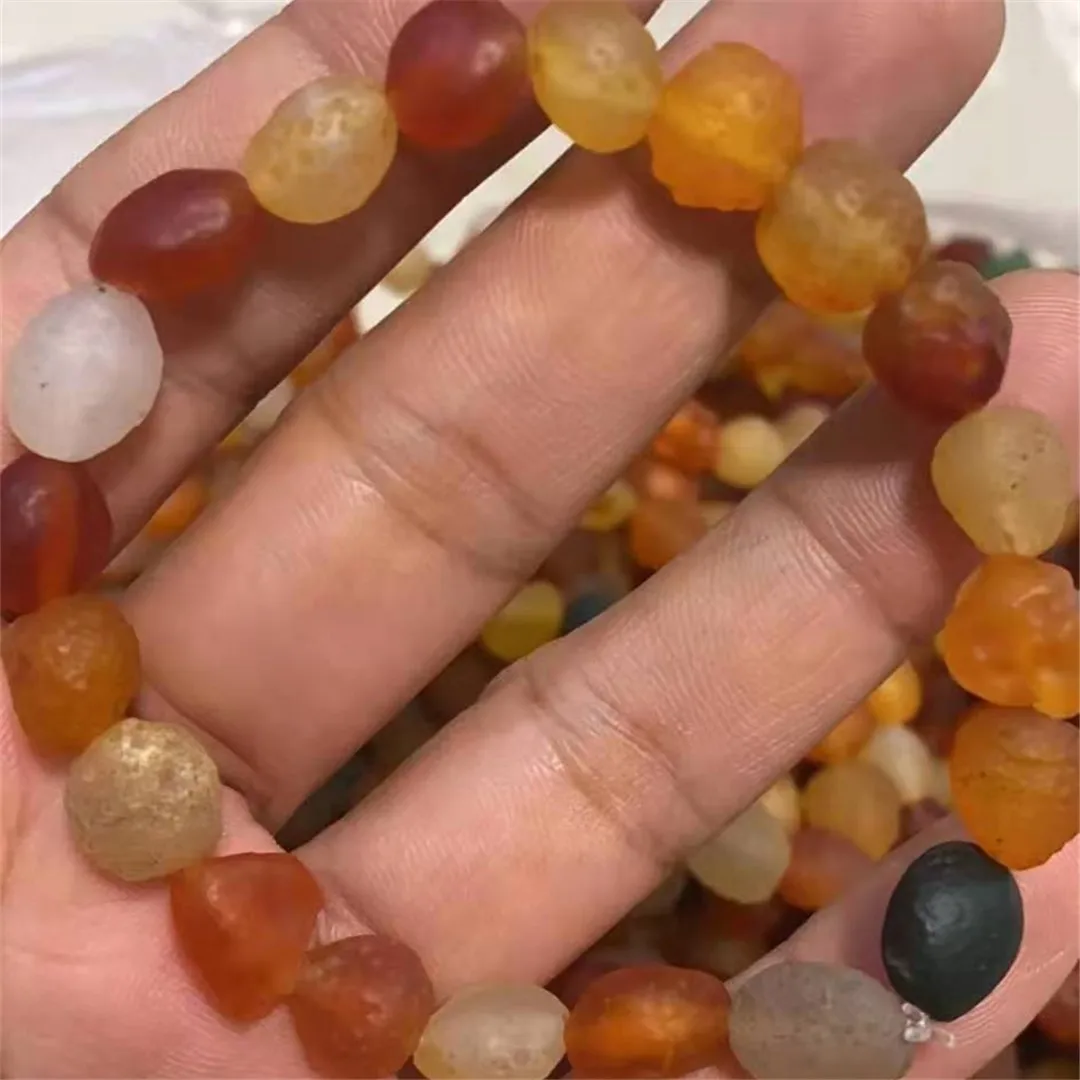 

Gobi Agate Irregular Rough Stone Bead Bracelet Sugar Heart Agate Pendant Necklace Sweater Chain Man Woman Set Jewelry