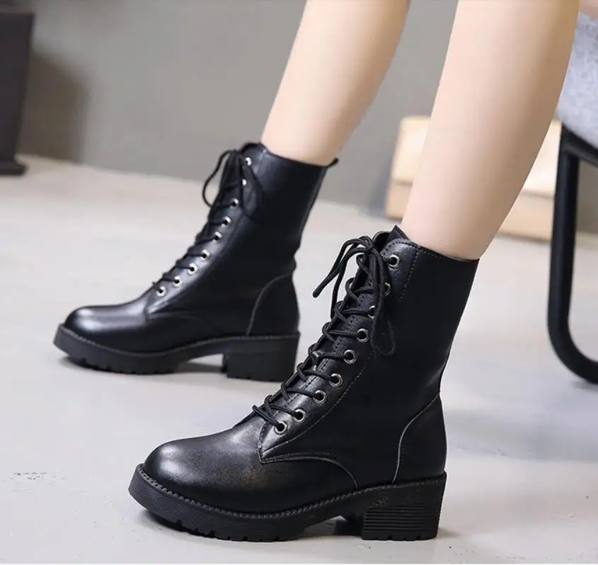 Новинка 2018 года Зимние ботинки Ботинки Martin с высоким берцем на массивном каблуке