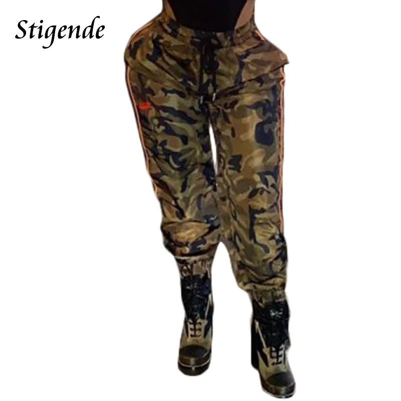 

Stigende Повседневное камуфляж Штаны Для женщин миди высокая талия лоскутное армейский зеленый впитывает пот и Штаны Повседневное Карманы Брю...